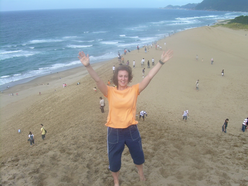 dscn0761.jpg - Windblown on the dunes