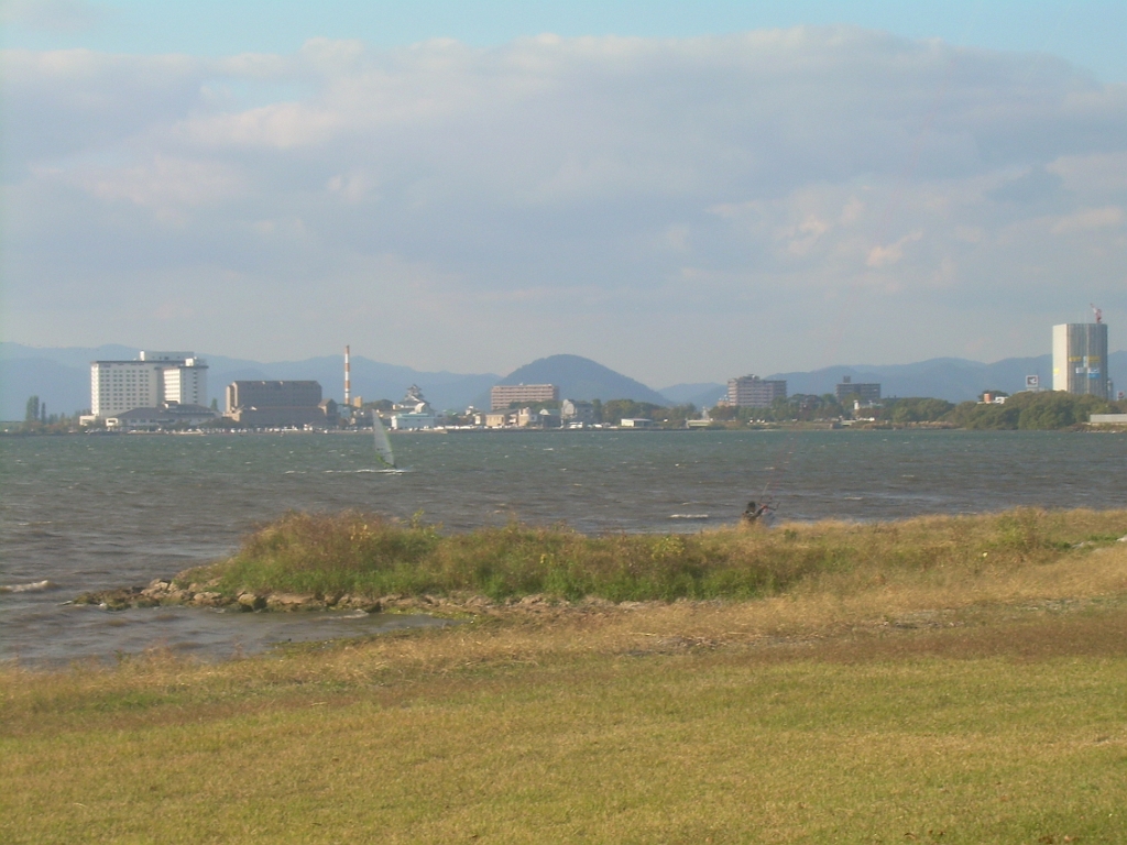 dscn0841.jpg - We <3 Lake Biwa!