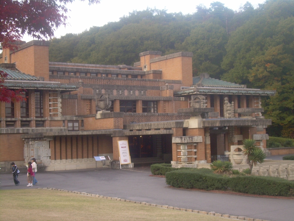 dscn0880.jpg - This was the famous Imperial Hotel in Tokyo, built in 1923.