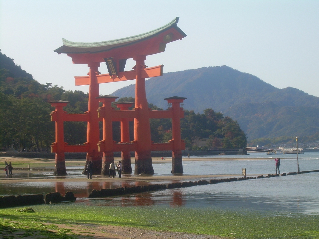 dscn0911.jpg - It boggled my mind to realize that That Famous Gate was so close to Hiroshima.  I mean...think how close it was to not being there anymore.