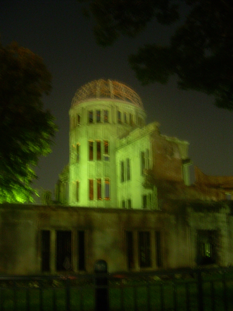 dscn0980.jpg - The Atomic Bomb Dome illuminated at night.