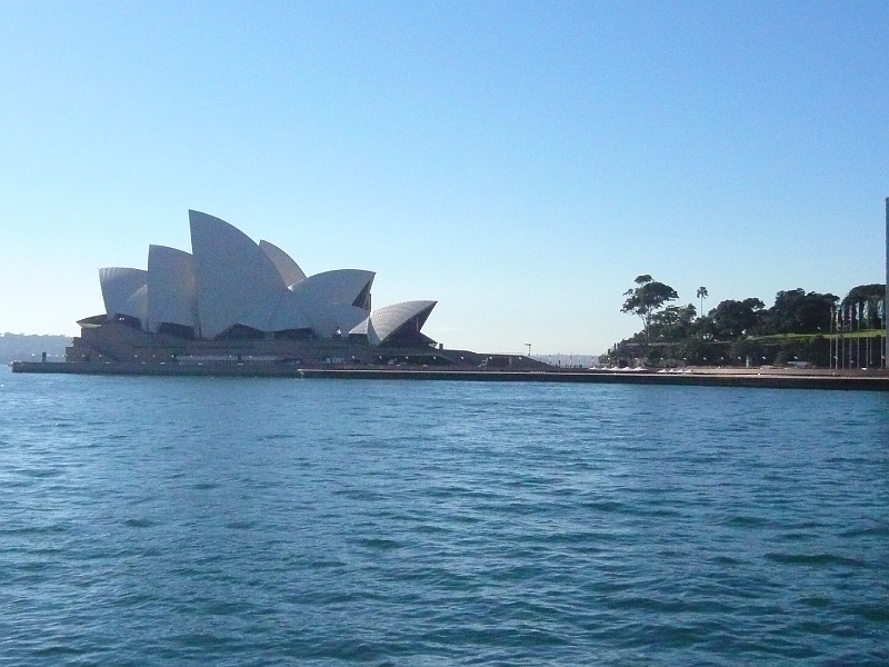 p1010497.jpg - Looking across Sydney Cove from the Overseas Passenger Terminal.