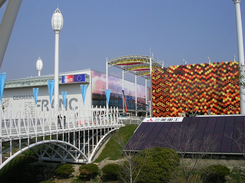 dscn0304.jpg - It's starting to look ready!  These are the Germany/France Joint Pavilion and the Spain Pavilion.