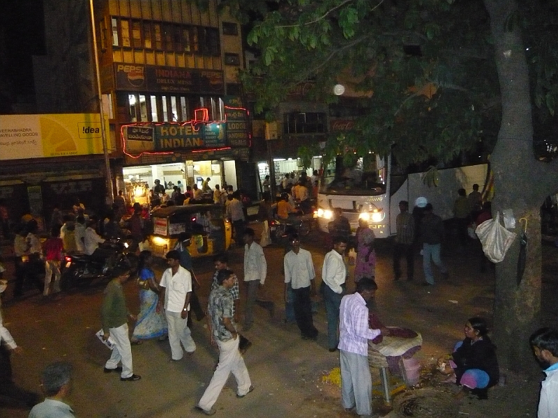 p1020106.jpg - More of the streets of Hyderabad, outside the train station.